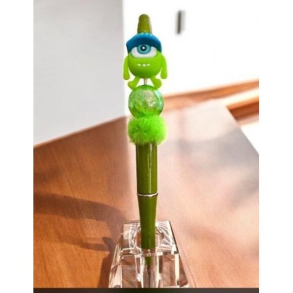 Beaded Pen-Mike - Picture 1 of 1